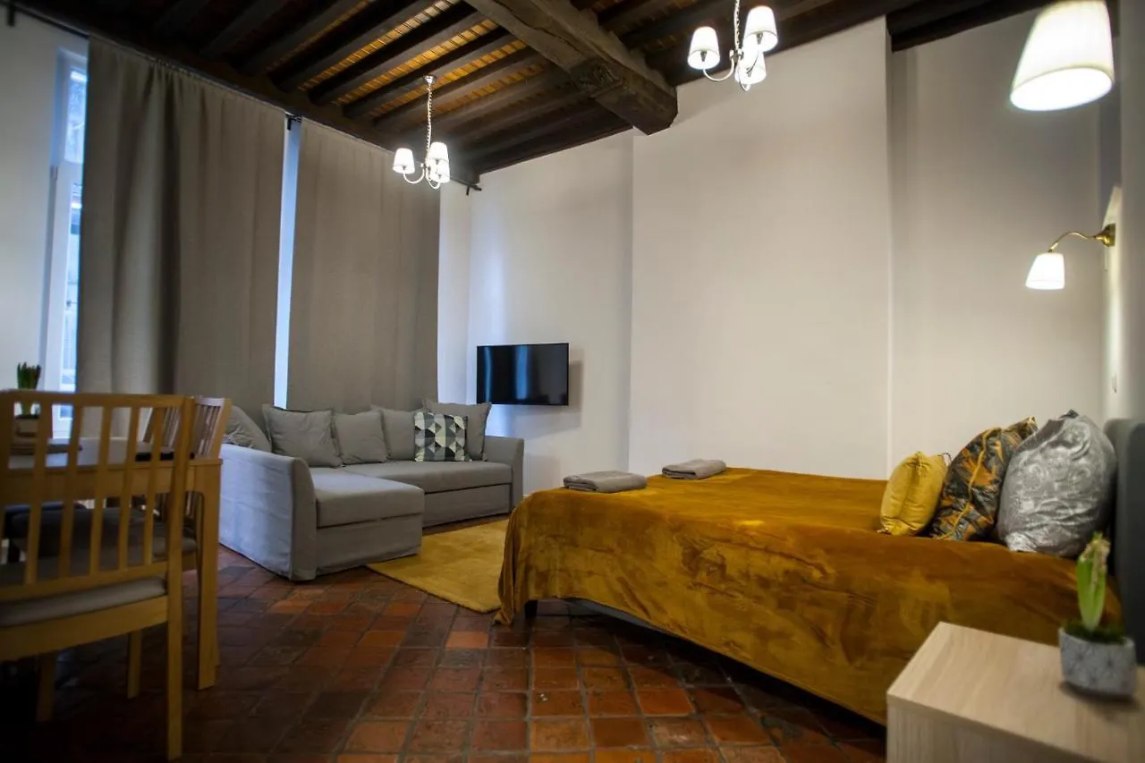 Luxury Suites Riverside Residence Amberes 0*,  Bélgica